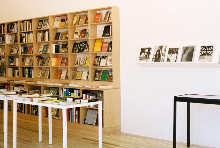 Building a library — Prepare the future for a genius